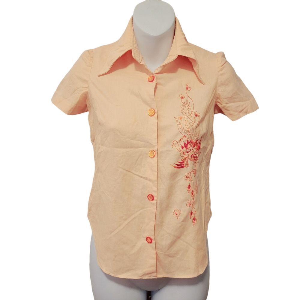2/$20 Vintage 90s Light Pink With Graphic Buttons Down Shirt Top XS
